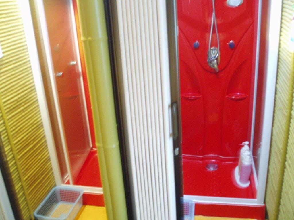 Capsule Hotel&Sauna Ikebukuro Plaza Tokio Habitación foto