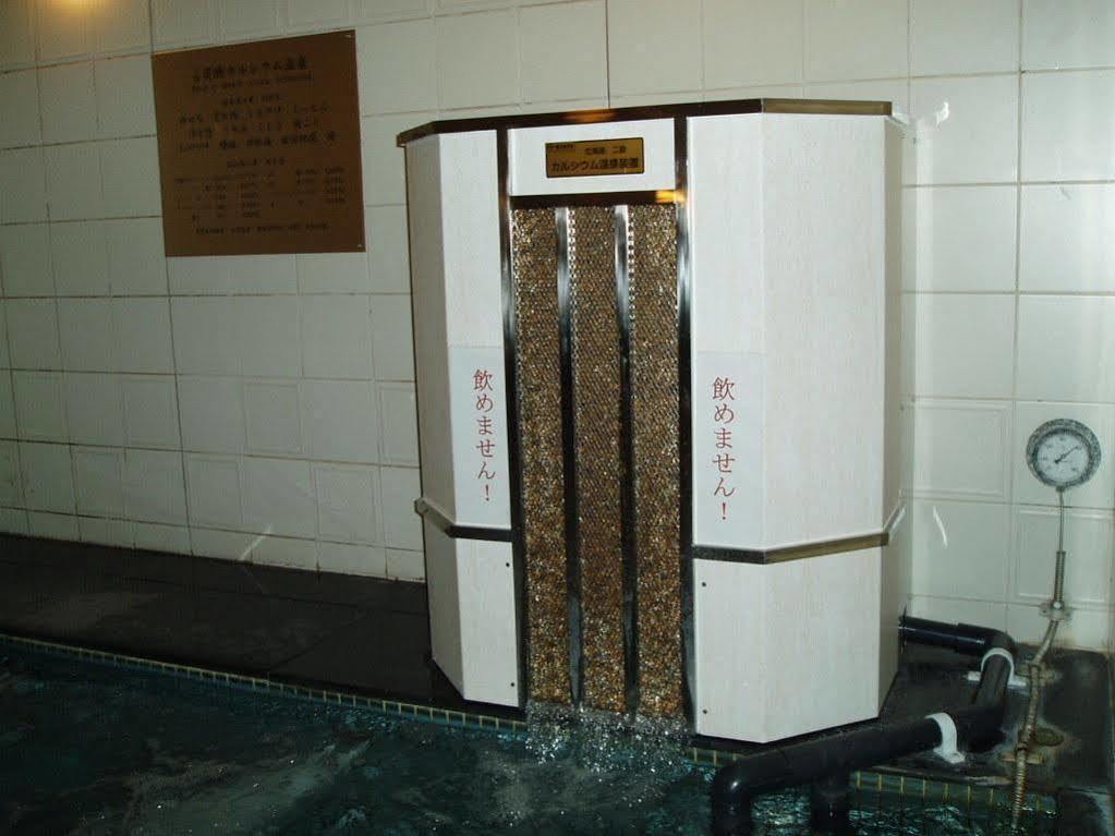 Capsule Hotel&Sauna Ikebukuro Plaza Tokio Exterior foto